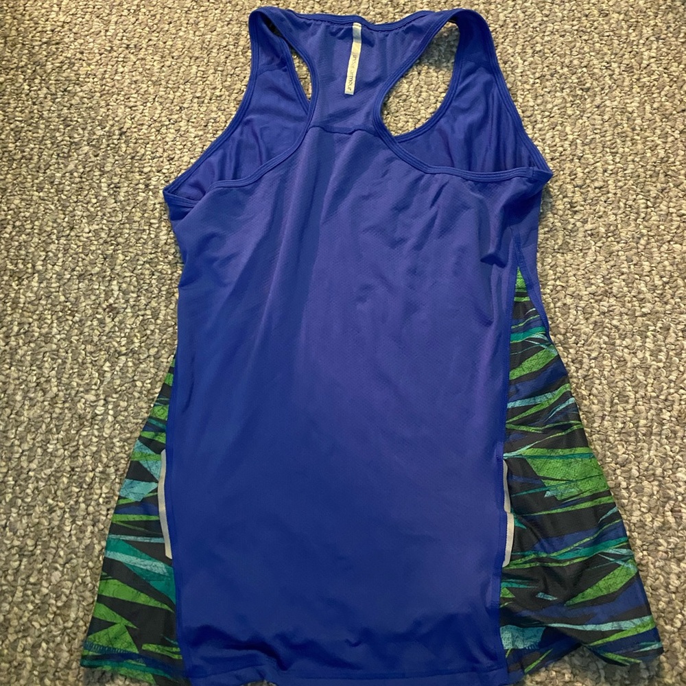 Under Armour Womens Running Tank. Size Medium.